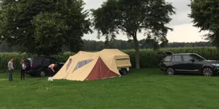 Zambezi tenttrailer wit River Lodge bordeaux op de camping kopen