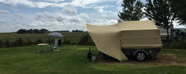 Aart Kok Zambezi tenttrailer op camping de Horizon in Schoorl