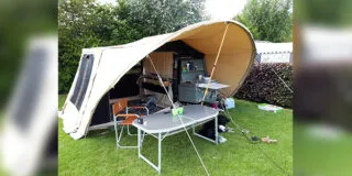 Zambezi River Lodge vouwwagen met boogluifel op de camping
