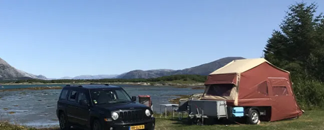 Aart Kok Zambezi tenttrailer op camping in Noorwegen