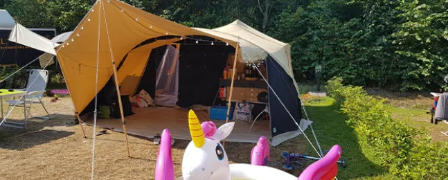 Aart Kok Livingstone River Lodge op camping