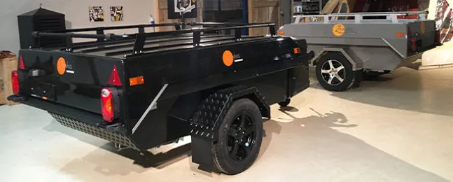 Zambezi original tenttrailers in de kleuren grijs en zwart
