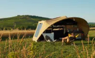 Aart Kok Livingstone tenttrailer vouwwagen met boogluifel vergezicht